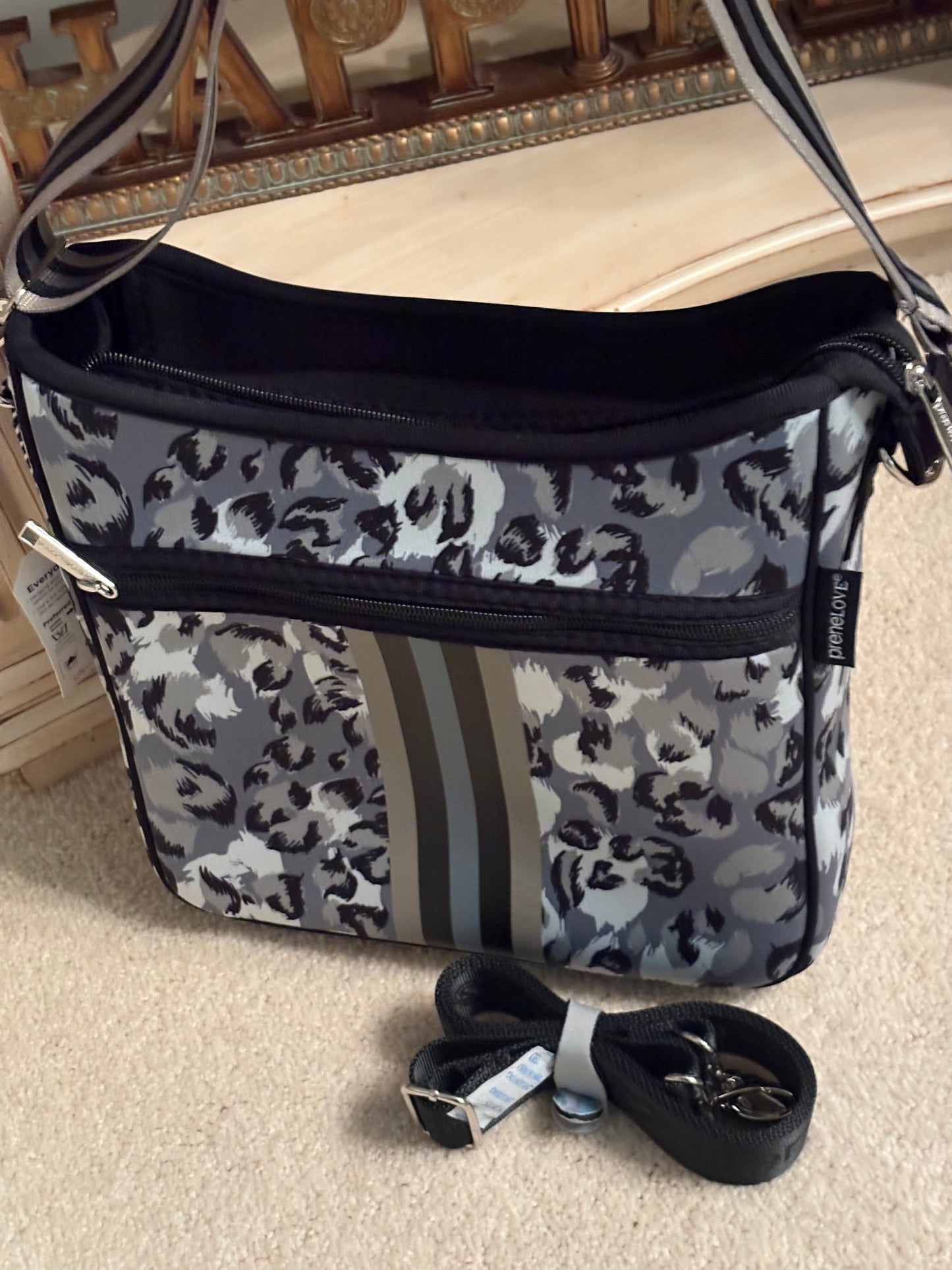 April's II Messenger Bag