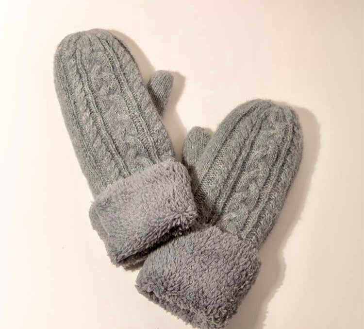 Comfy Knitted Mittens